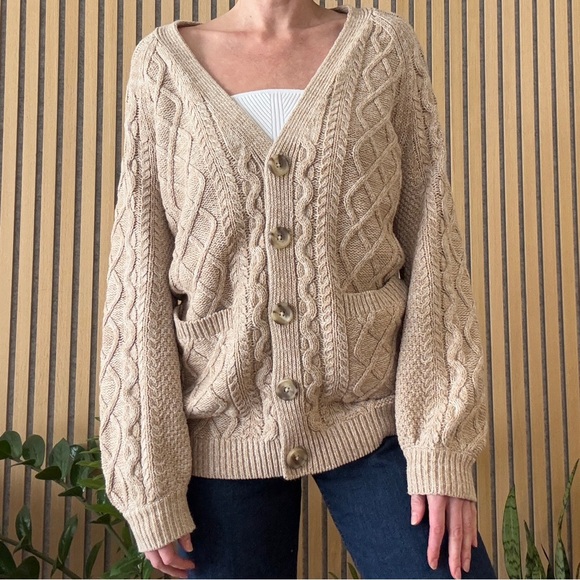 Abercrombie & Fitch Women's Tan Cable Knit Cardigan - Picture 3 of 4